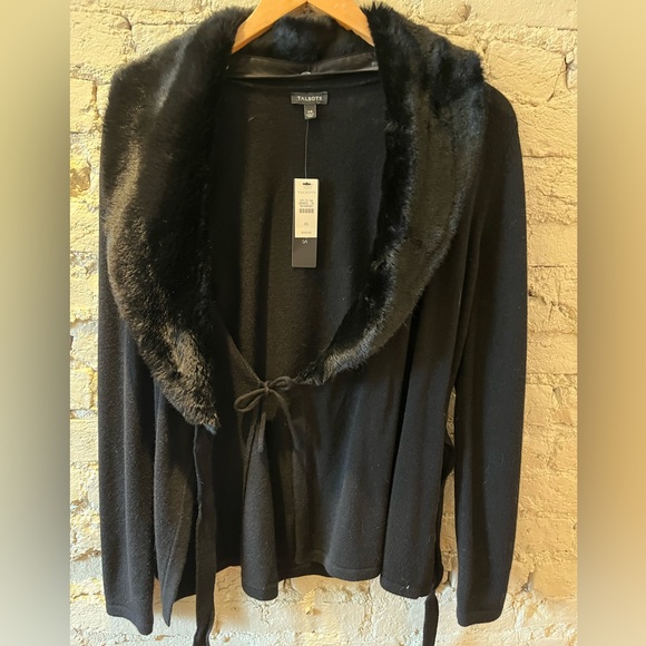 Talbots Black Wrapped Sweater with Detachable Faux Fur Collar, XS, NWT - Picture 3 of 3